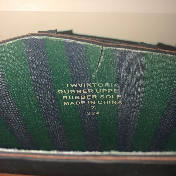 Tommy Hilfiger "Viktoria" Rain Boot - Picture 4 of 8